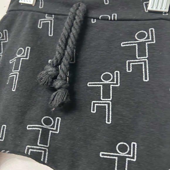 North Kinder (Canadian Brand) Black bamboo joggers. Size 0-6m - Picture 3 of 5